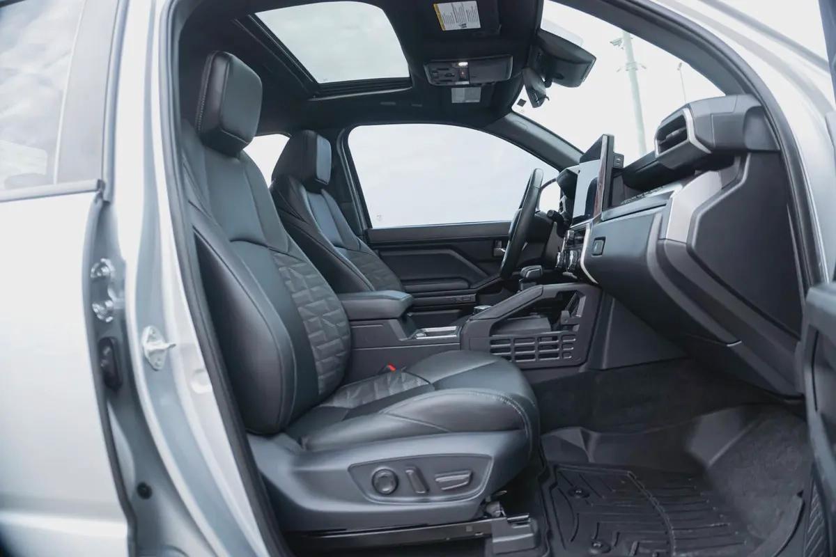 Toyota Tacoma 2024 SR5 Double Cab-18-18