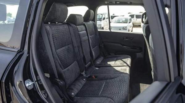 Toyota Land Cruiser Toyota Land Cruiser GXR 4.0L Petrol with sunroof 2024
