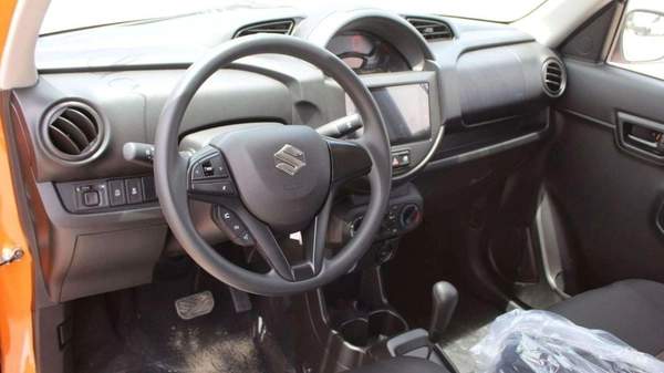 Suzuki S Presso SUZUKI S- PRESSO GLX 1.0P AT ORANGE 2025 GREY INTERIOR , 3 CYLINDERS