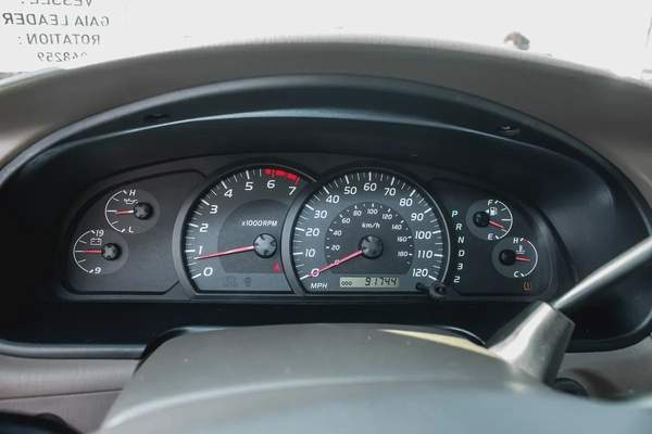 2006 - TOYOTA TUNDRA 4X4 - IMMCULATE CONDTION -ONLY 91,000 KM