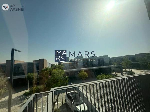 Luxurious brand new 3 bedroom townhouse available all master in Masaar for rent just in 160k