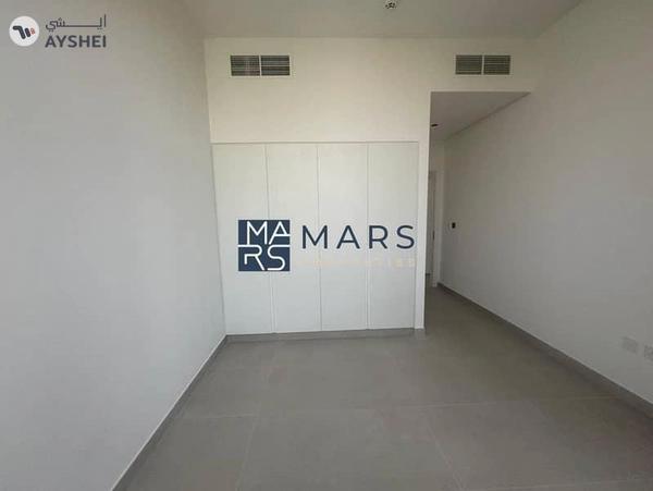 Luxurious brand new 3 bedroom townhouse available all master in Masaar for rent just in 160k