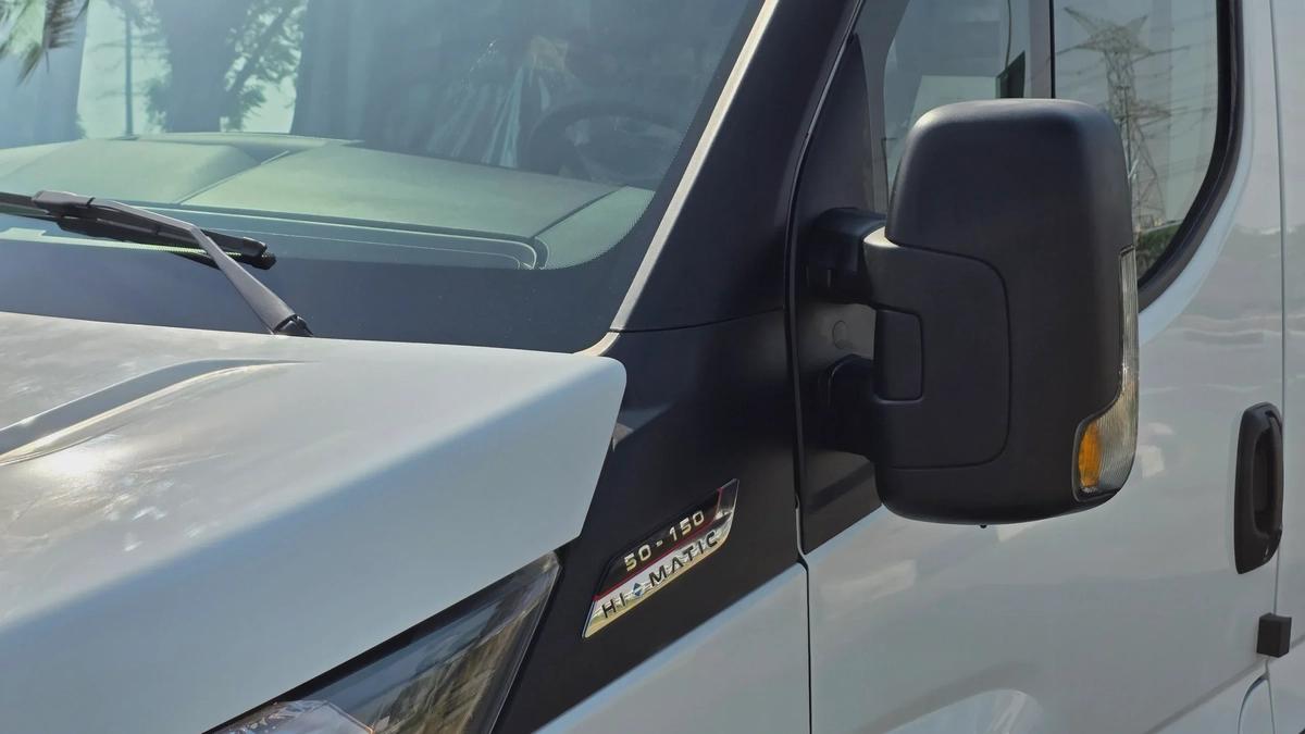 IVECO DAILY (White Automatic)-5-5