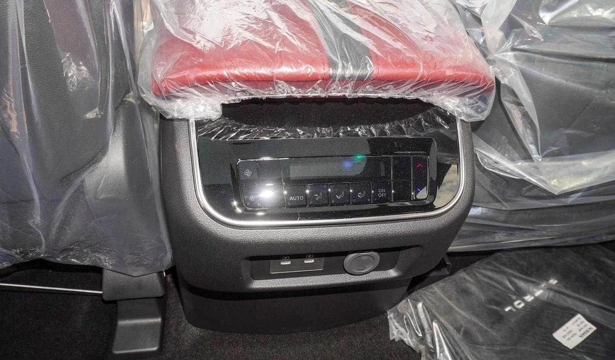 Nissan Patrol PLATINUM 3.8L V6-14-14