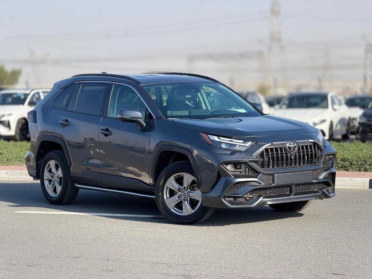 Toyota RAV4 XLE full option-0-0