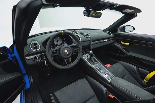 2025 PORSCHE 718 SPYDER RS