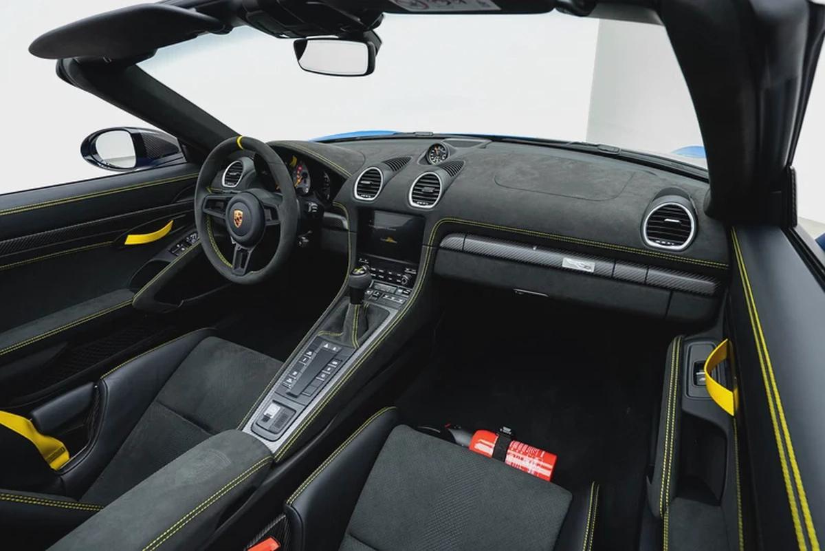 2025 PORSCHE 718 SPYDER RS-10-10