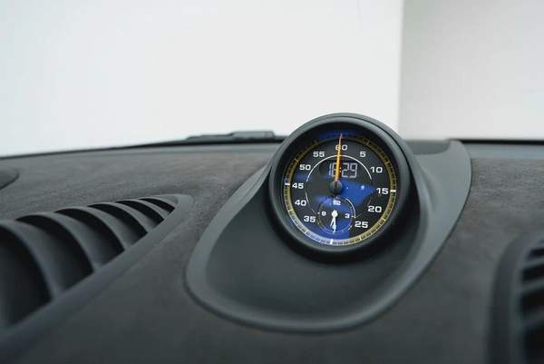 2025 PORSCHE 718 SPYDER RS