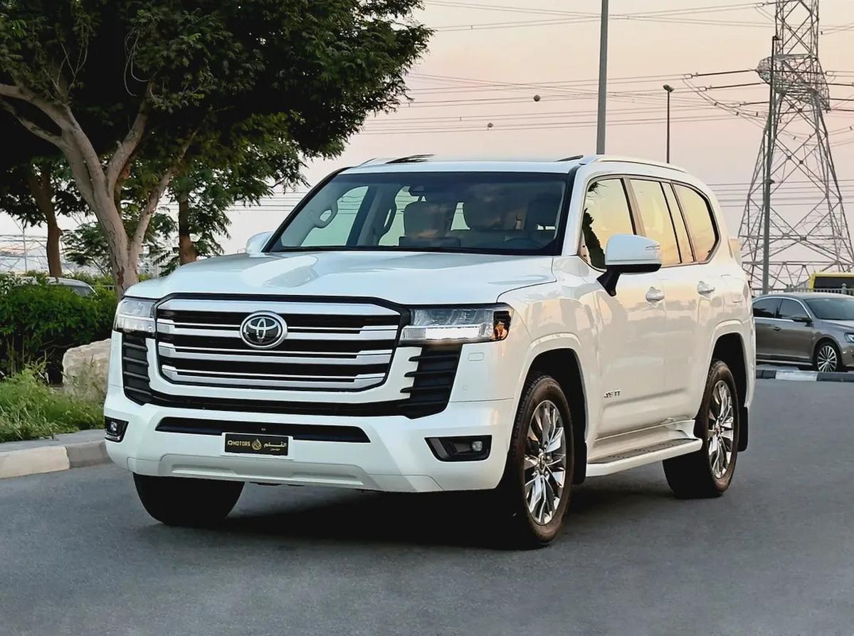 2024 Toyota Land Cruiser GXR 4.0l V6, Dealer Warranty, GCC Specifications-0-0