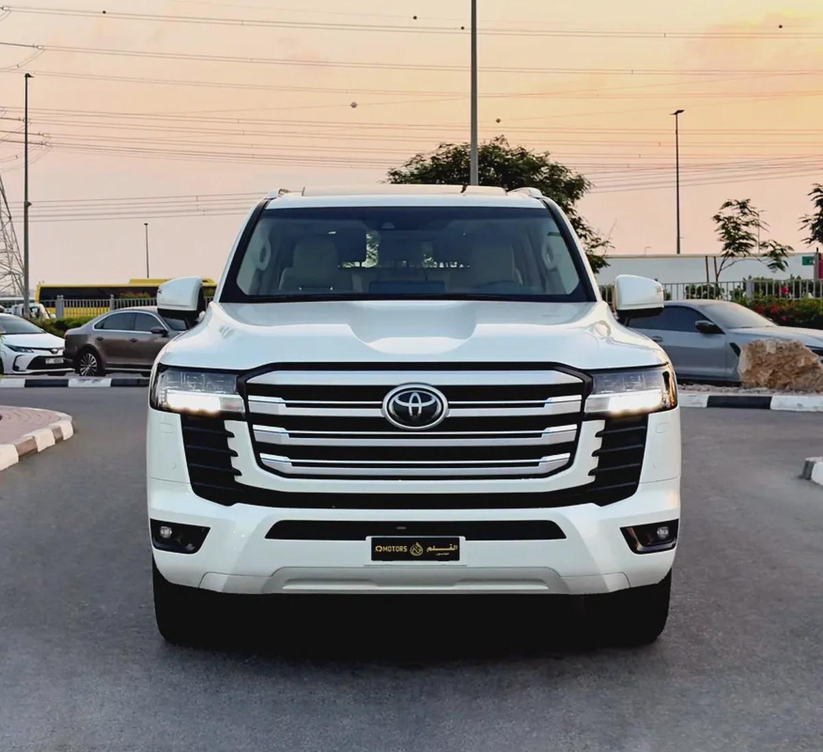 2024 Toyota Land Cruiser GXR 4.0l V6, Dealer Warranty, GCC Specifications-1-1