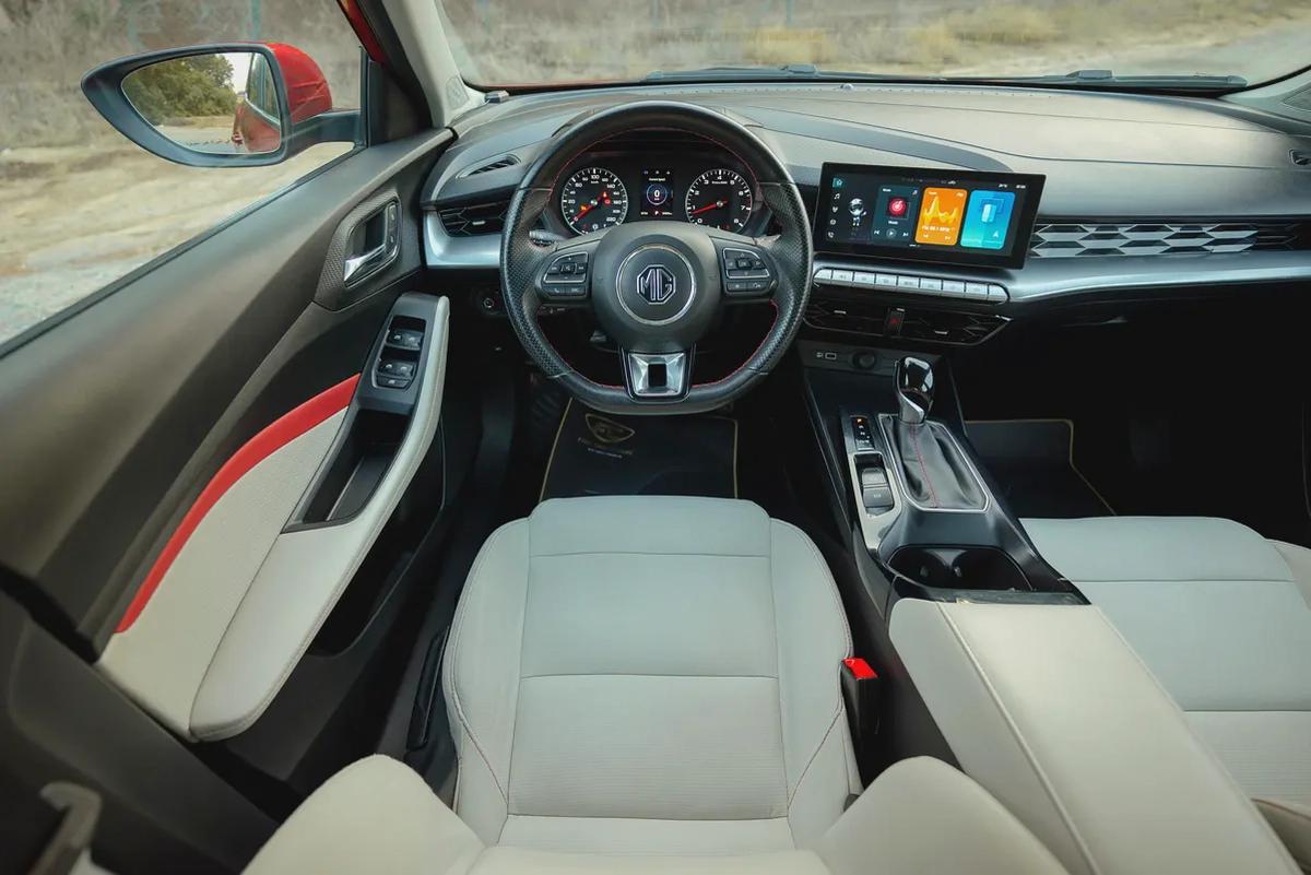 AED 493/Month | GT Comfort | GCC Specs | REF#M31681-8-8