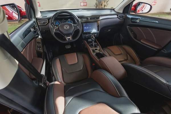 DFSK Glory 580 / Fengon 580 2023