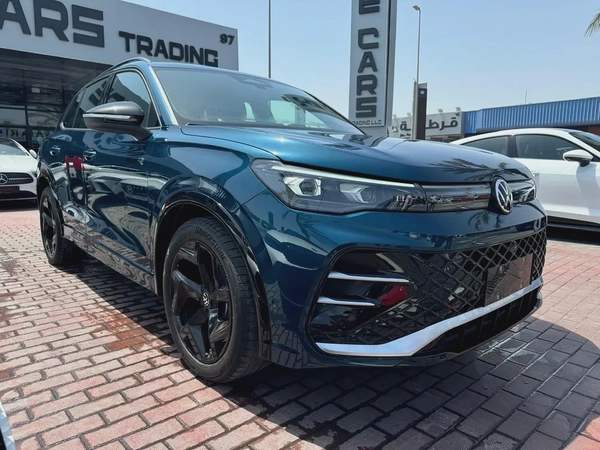 2025 Volkswagen Tiguan R-Line Black Edition - GCC Specs - Brand New!