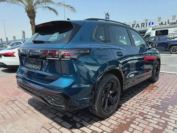 2025 Volkswagen Tiguan R-Line Black Edition - GCC Specs - Brand New!