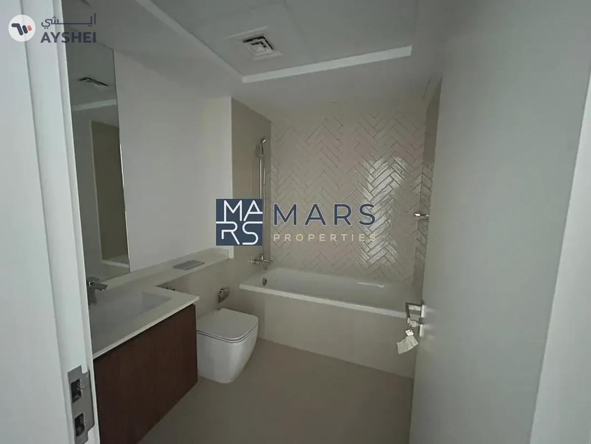 Bright & Spacious– Ideal for Comfort and Convenience!-10-10