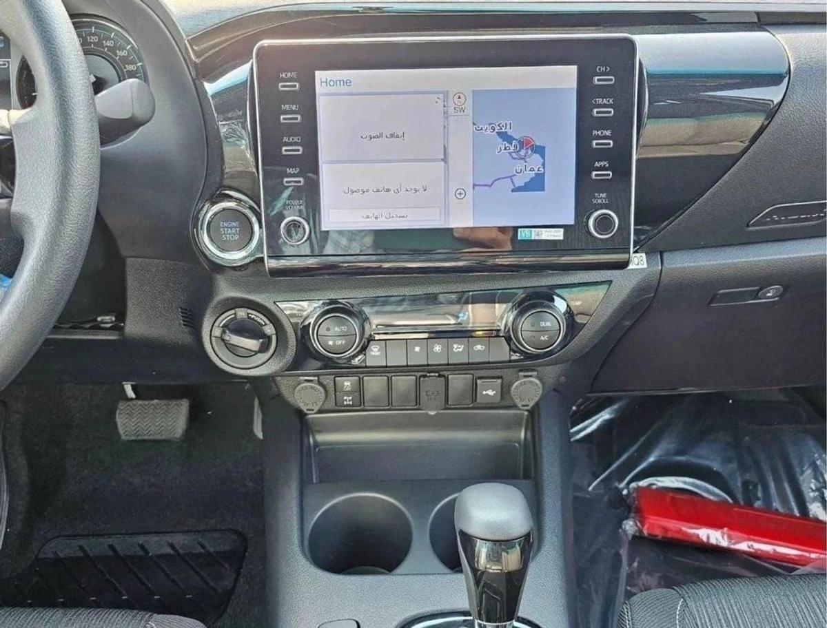 Toyota Hilux Toyota Hilux DC Adventure 4.0L Petrol 2025-15-15