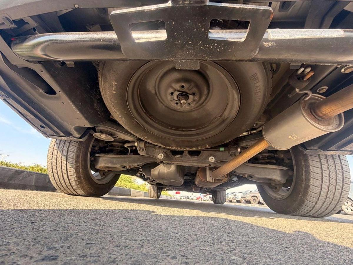 Toyota Highlander Limited 3.6L // 2019 full option// sunroof, leather seats-23-23