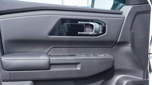 Mitsubishi L200 Brand New 2026 Mitsubishi L200 GLS (C82) 2.5L Pick-Up – GCC | Export Ready