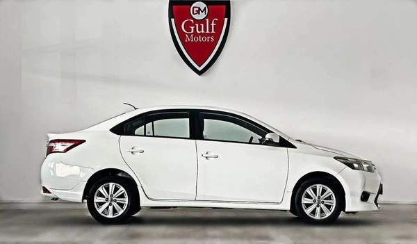 Toyota Yaris SPORT 1.5L-4 CYL - EXCELLENT CONDITION