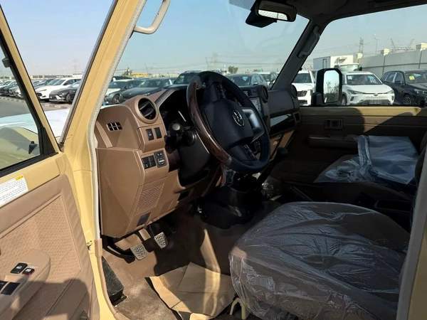 2026 Toyota Land Cruiser 79 Series S/C - GCC Specs