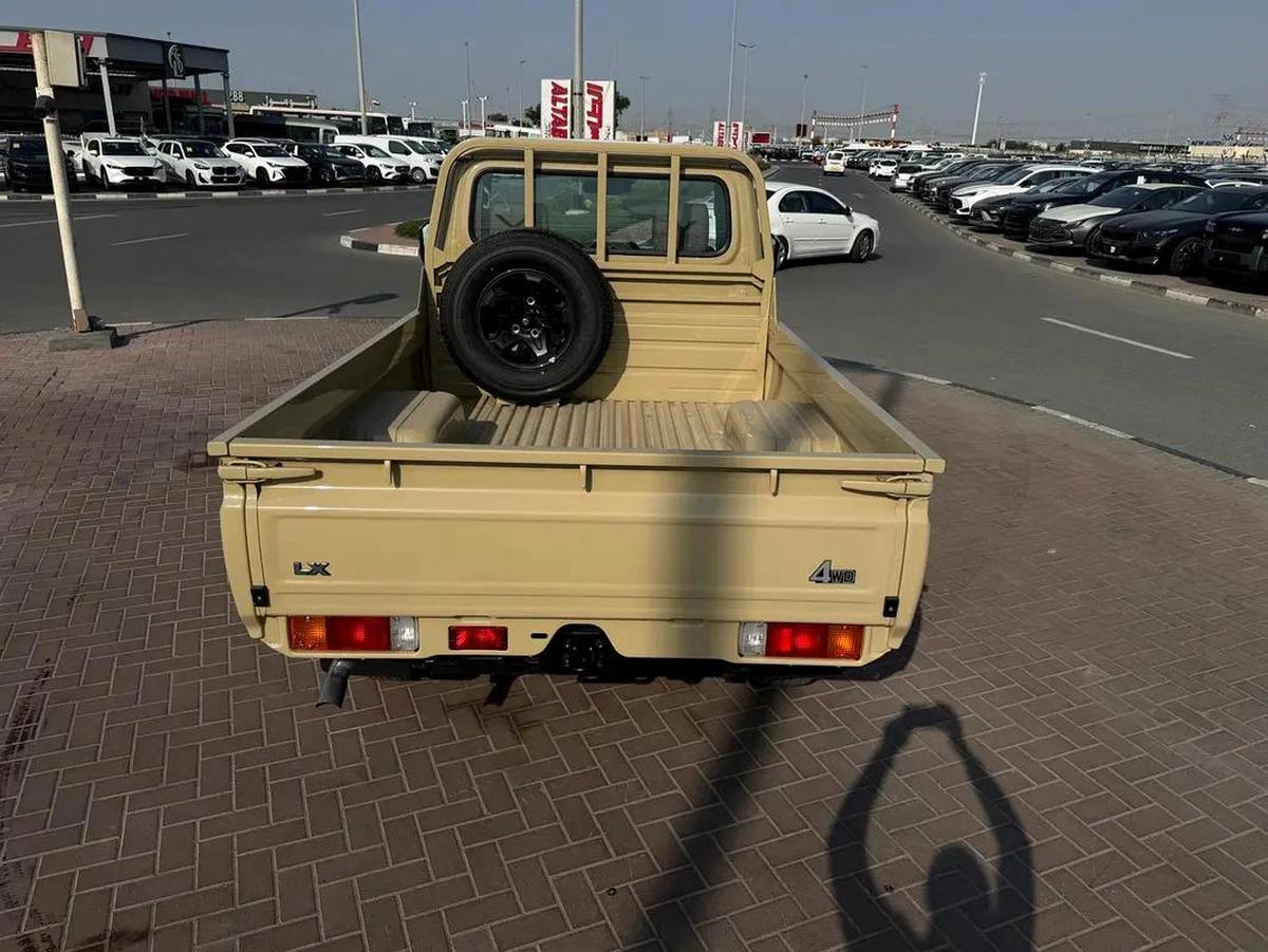 2026 Toyota Land Cruiser 79 Series S/C - GCC Specs-3-3