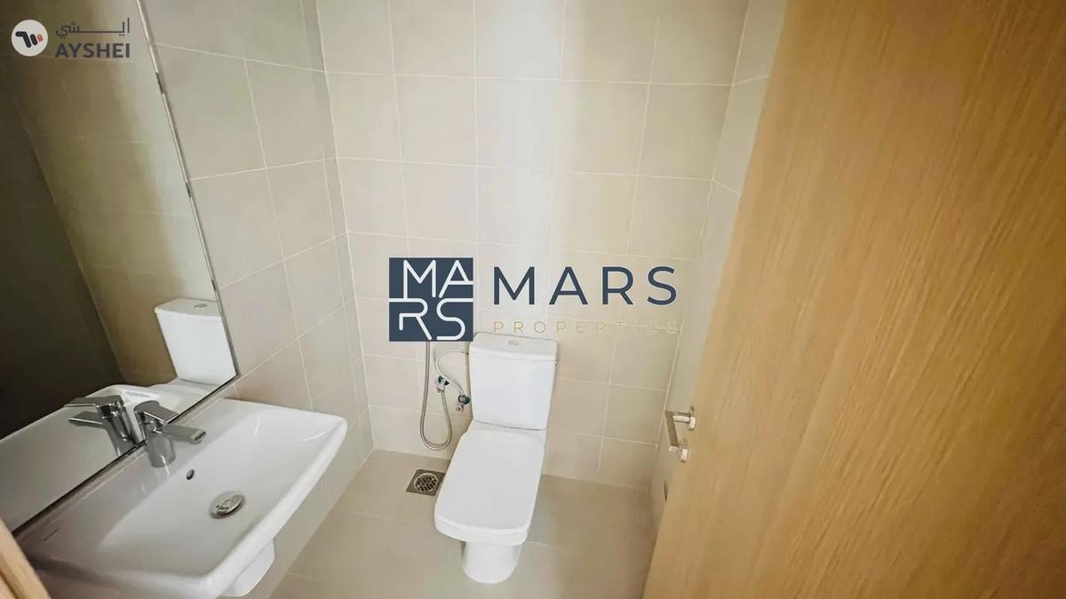 Amazing Layout | Huge Terrace | Brand New | Lagoon View-27-27