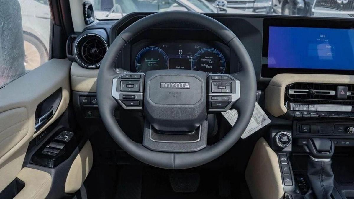 Toyota Prado PRADO 2.4PETROL GCC 2025-6-6