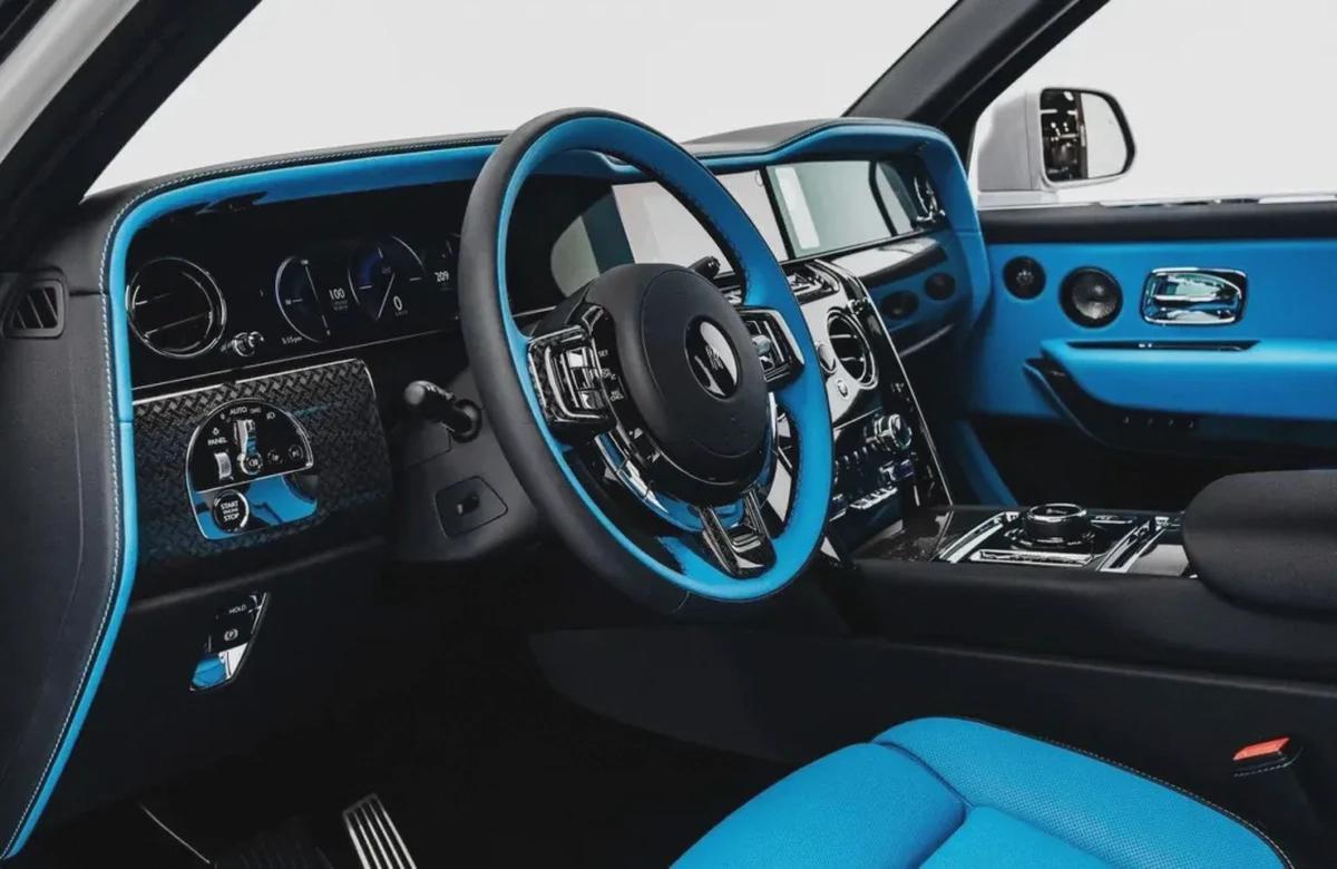 Rolls-Royce Cullinan-6-6