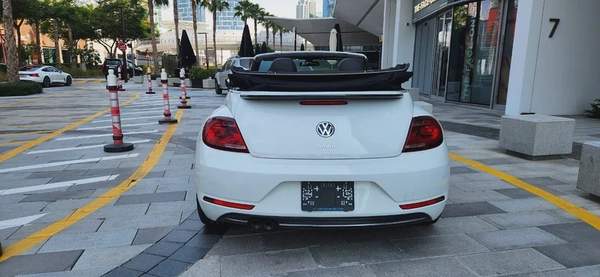 2019 Volkswagen Beetle -2.0L-4 Cyl-Excellent Condition