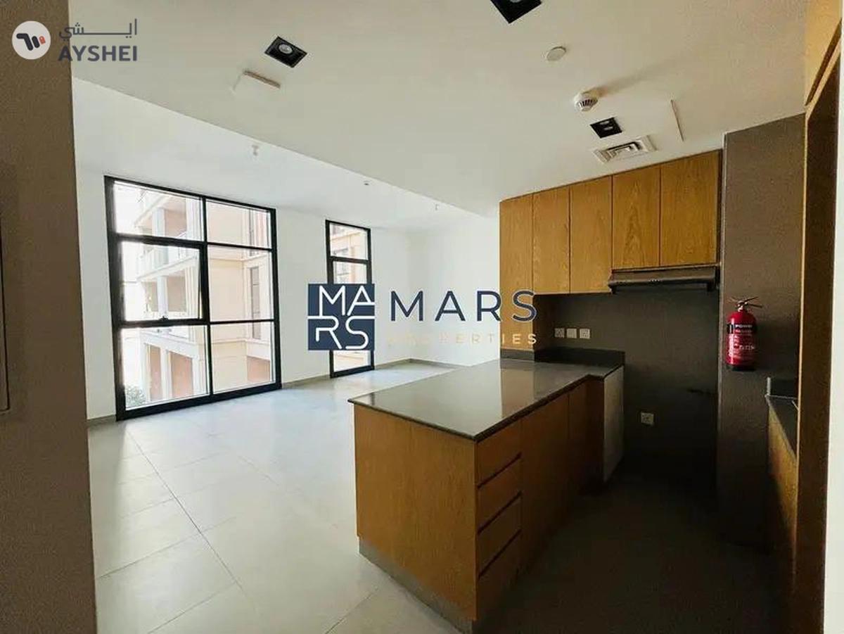 1BHK Gem with Relaxing Balcony Vibes-15-15