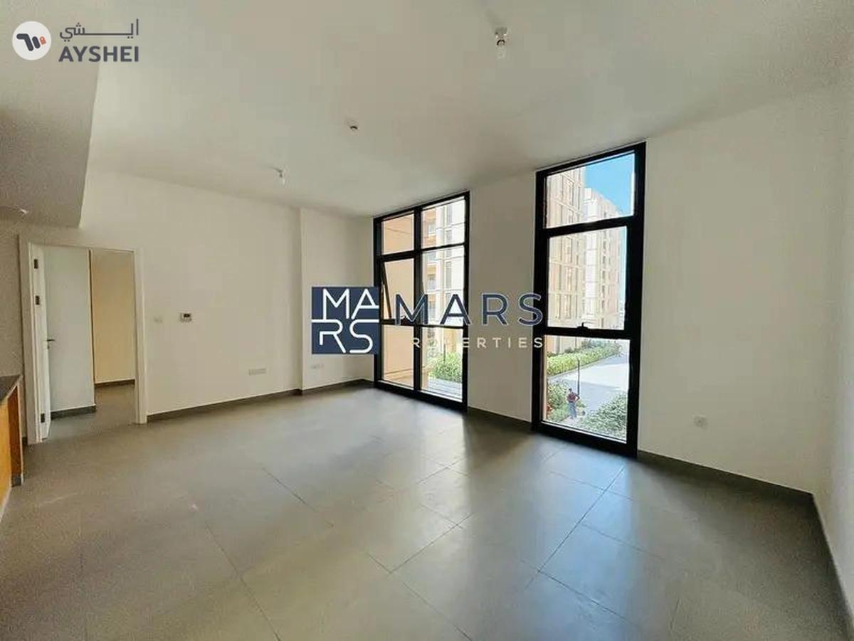 1BHK Gem with Relaxing Balcony Vibes-20-20