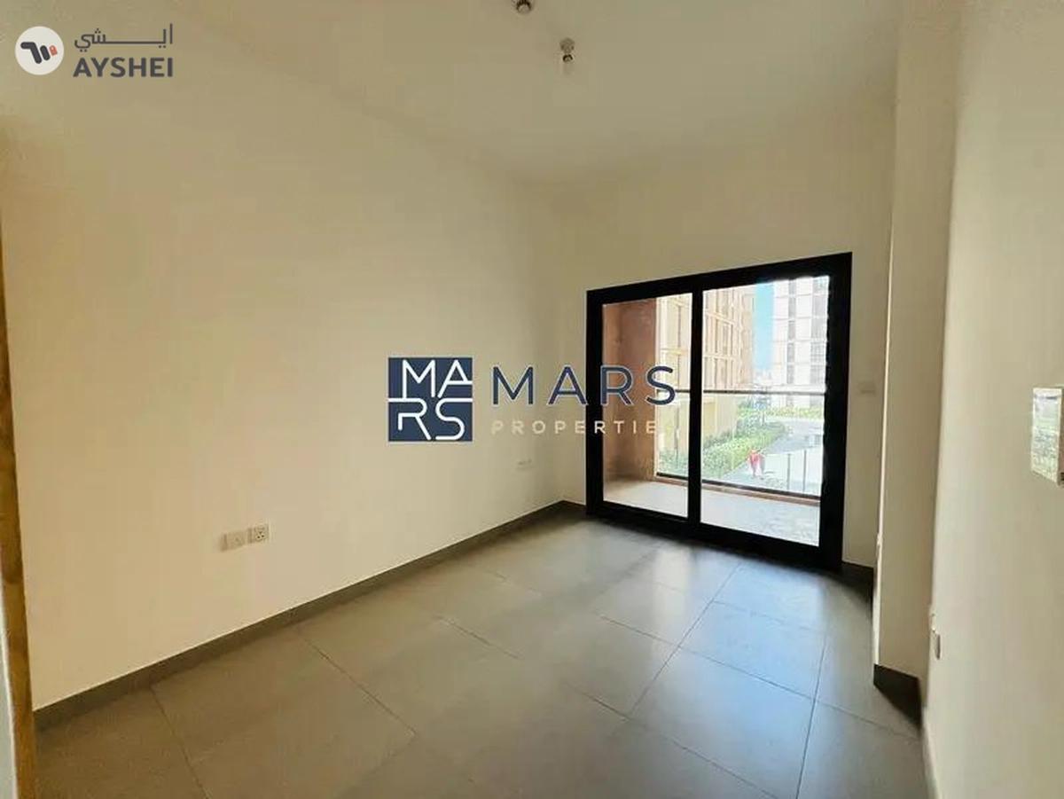 1BHK Gem with Relaxing Balcony Vibes-23-23