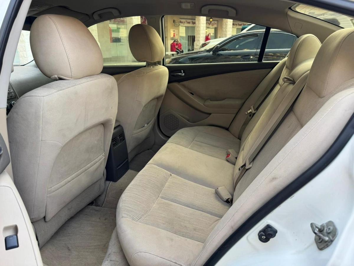 Gulf Specs 2012 NISSAN ALTIMA S 2.5Litre 4-Cylinder Mid Option-1-1