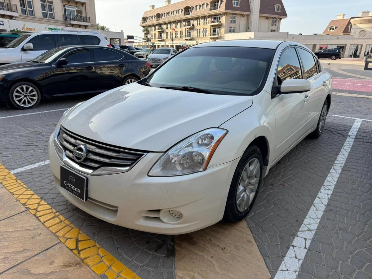 Gulf Specs 2012 NISSAN ALTIMA S 2.5Litre 4-Cylinder Mid Option-0-0