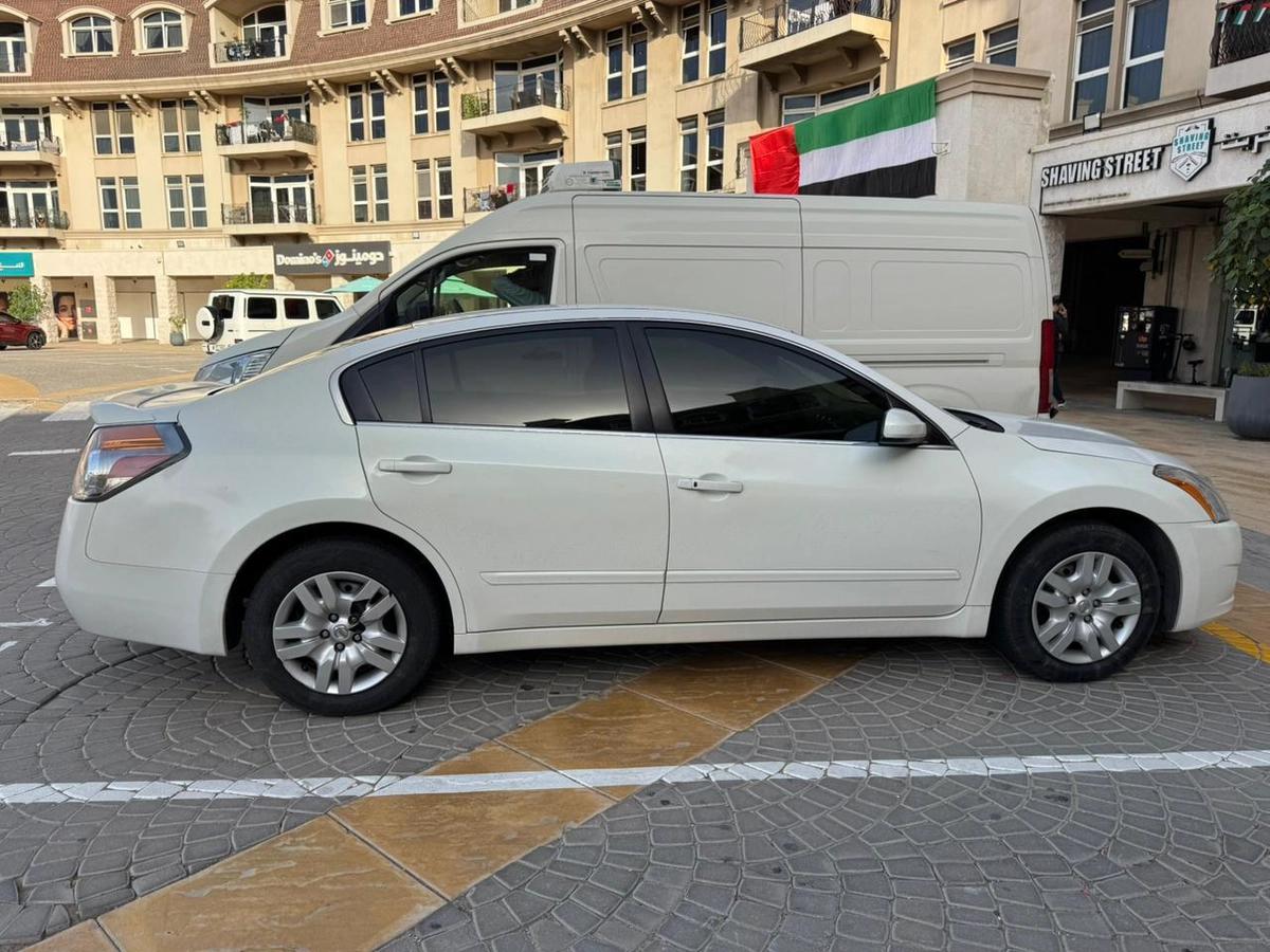 Gulf Specs 2012 NISSAN ALTIMA S 2.5Litre 4-Cylinder Mid Option-9-9