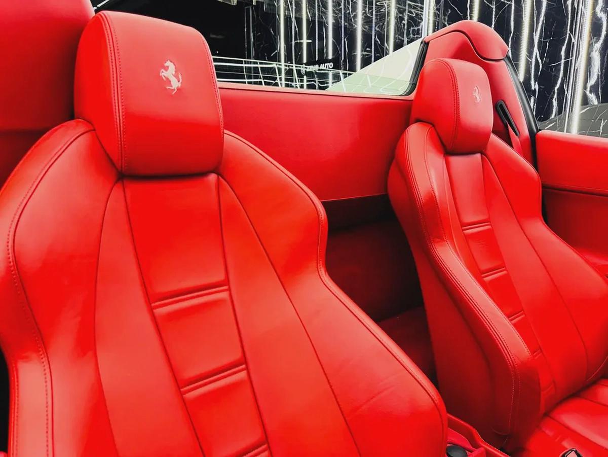 Ferrari 458 Spider 2013 GCC specs for 475,000.00 AED-11-11