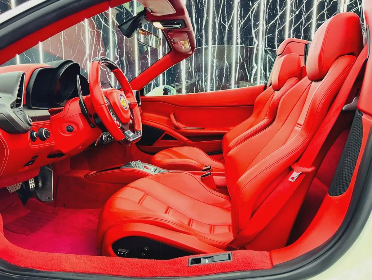 Ferrari 458 Spider 2013 GCC specs for 475,000.00 AED-15-15