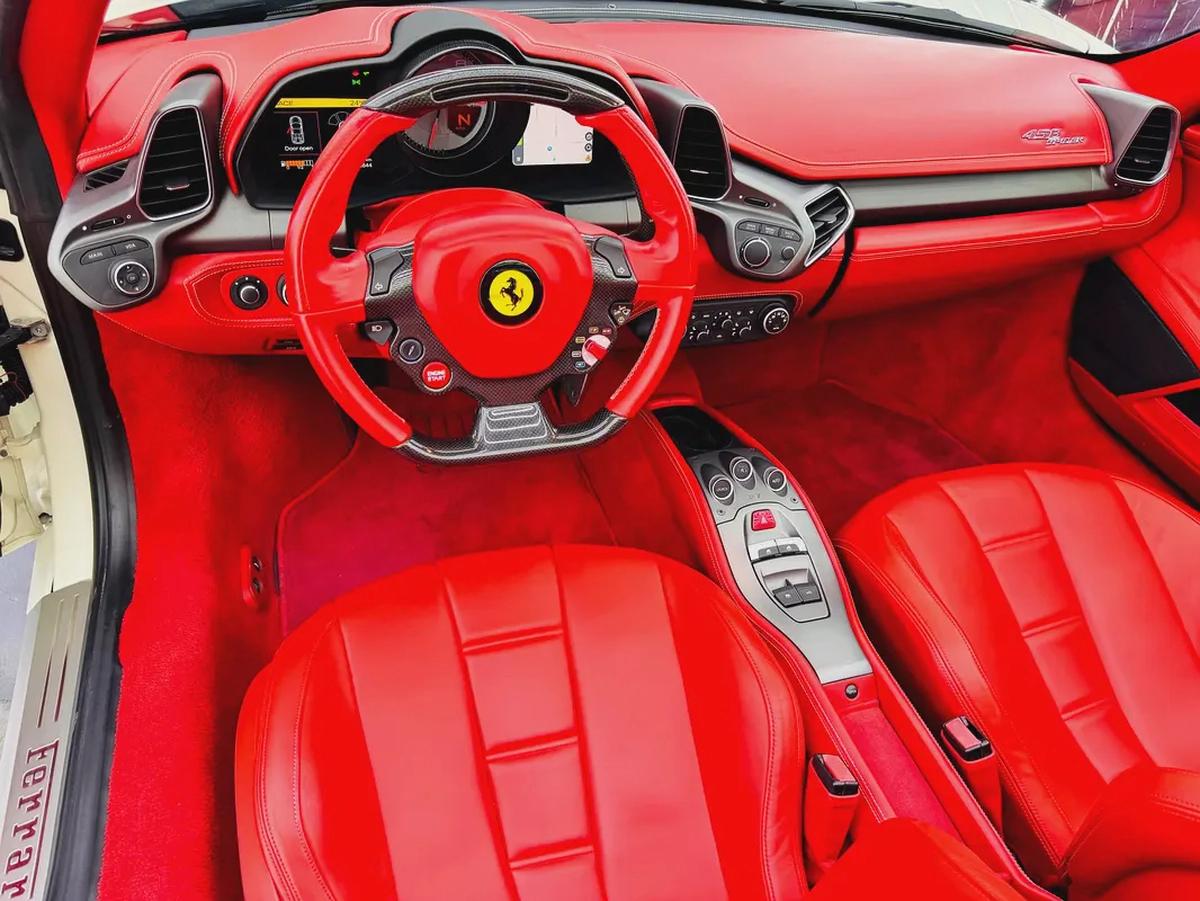 Ferrari 458 Spider 2013 GCC specs for 475,000.00 AED-16-16