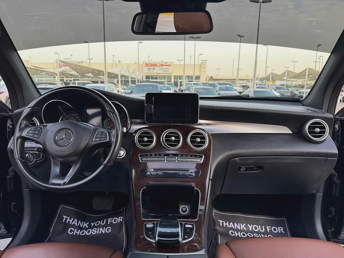 مرسيدس GLC250 موديل 2016 خليجى بانوراما صبغ الوكاله مفتاحين الوكاله فل اوبشن-8-8