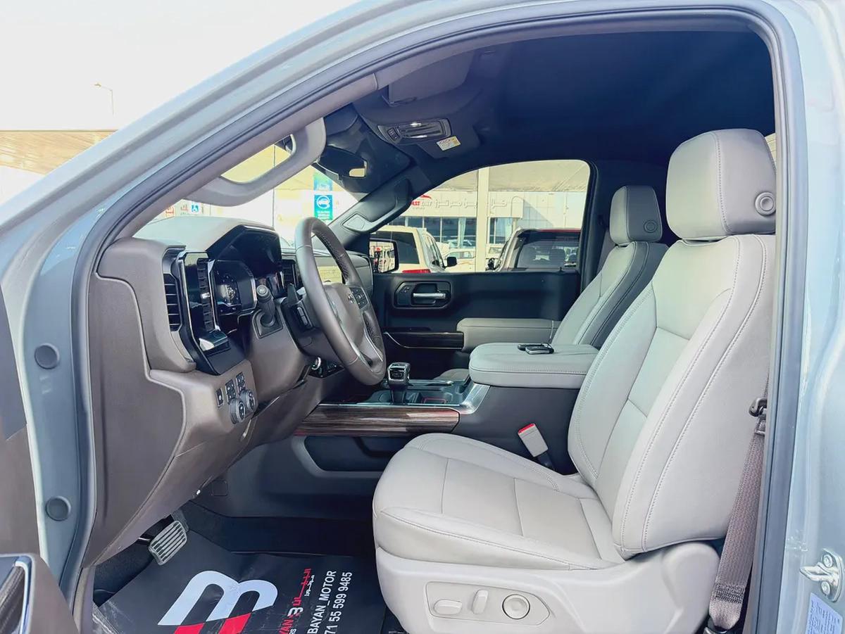 رنج روفر فوج HSE P530 V8 ابيض / ماروني 2022 خليجي-6-6