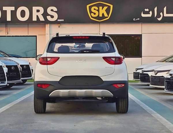 Kia KX1 DUAL TONE/1.4L PETROL/CVT WITH SUNROOF/CHROME HANDLE/ (CODE # KX1FT)