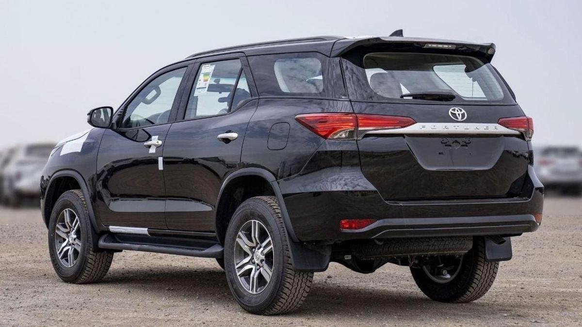 Toyota Fortuner 2025 TOYOTA FORTUNER EXR EXR 2.7L PETROL 4WD 7 SEAT AUTOMATIC TRANSMISSION-5-5
