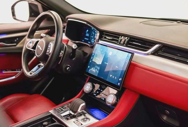 AED 2334 PM | JAGUAR F PACE R DYNAMIC 2022 | UNDER AGENCY WARRANTY SERVICE CONTRACT SEPT 2027| GCC