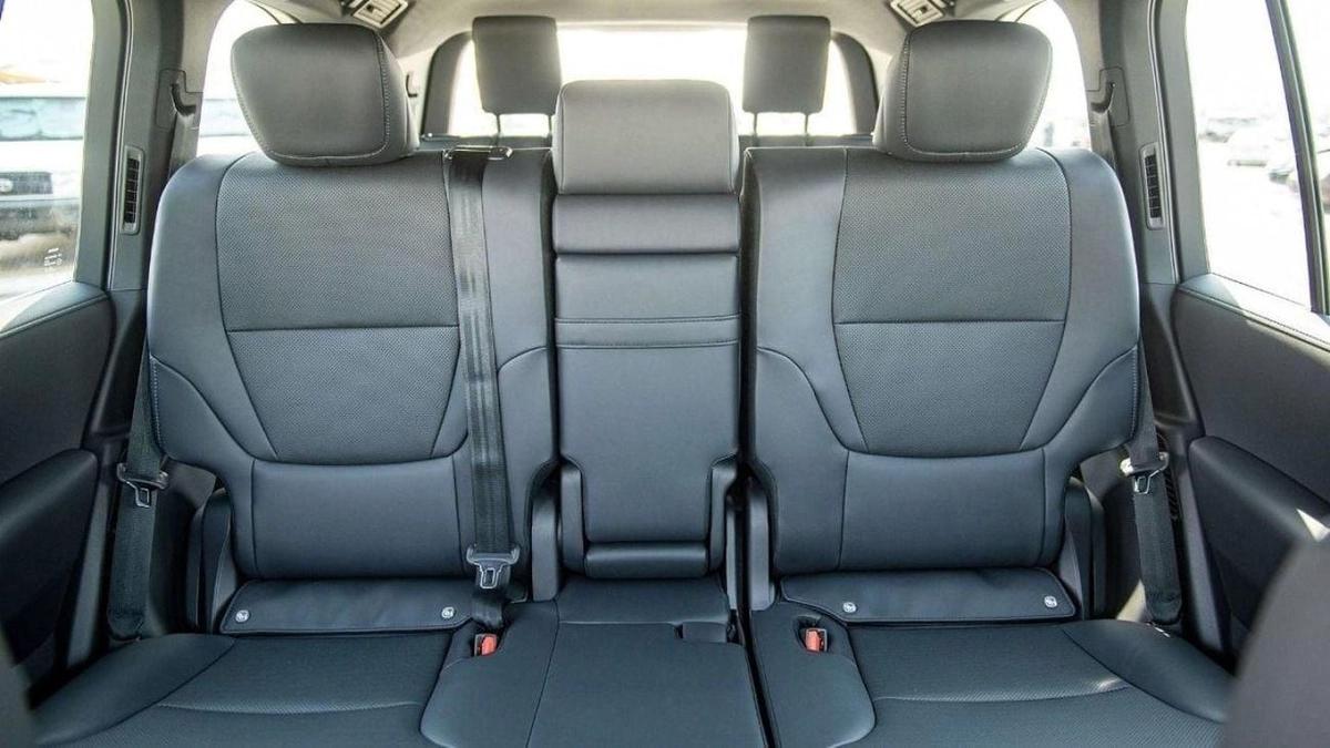 Toyota Land Cruiser LAND CRUISER VX 3.5L-13-13