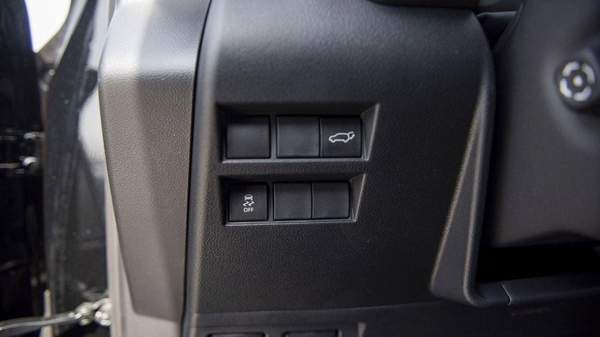 Toyota Land Cruiser LAND CRUISER VX 3.5L