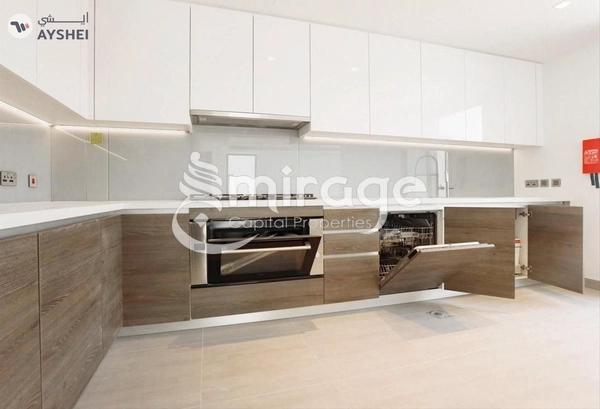 TOWNHOUSE FOR SALE IN REDWOODS, YAS ACRES