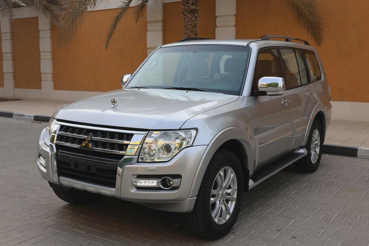 MITSUBISHI PAJERO 2019 3.8L V6 GLS PLUS-171000KM-GCC SPECS-5-5