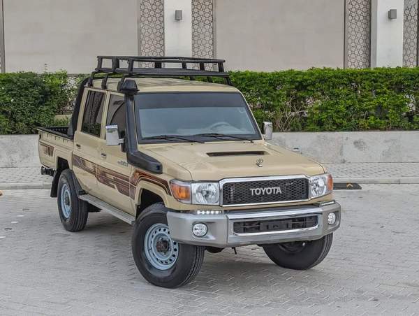 2020 TOYOTA LAND CRUISER PICK UP LC 79 SERIES DIESEL V8 4.5L GCC IN EXCELLENT CONDITION
