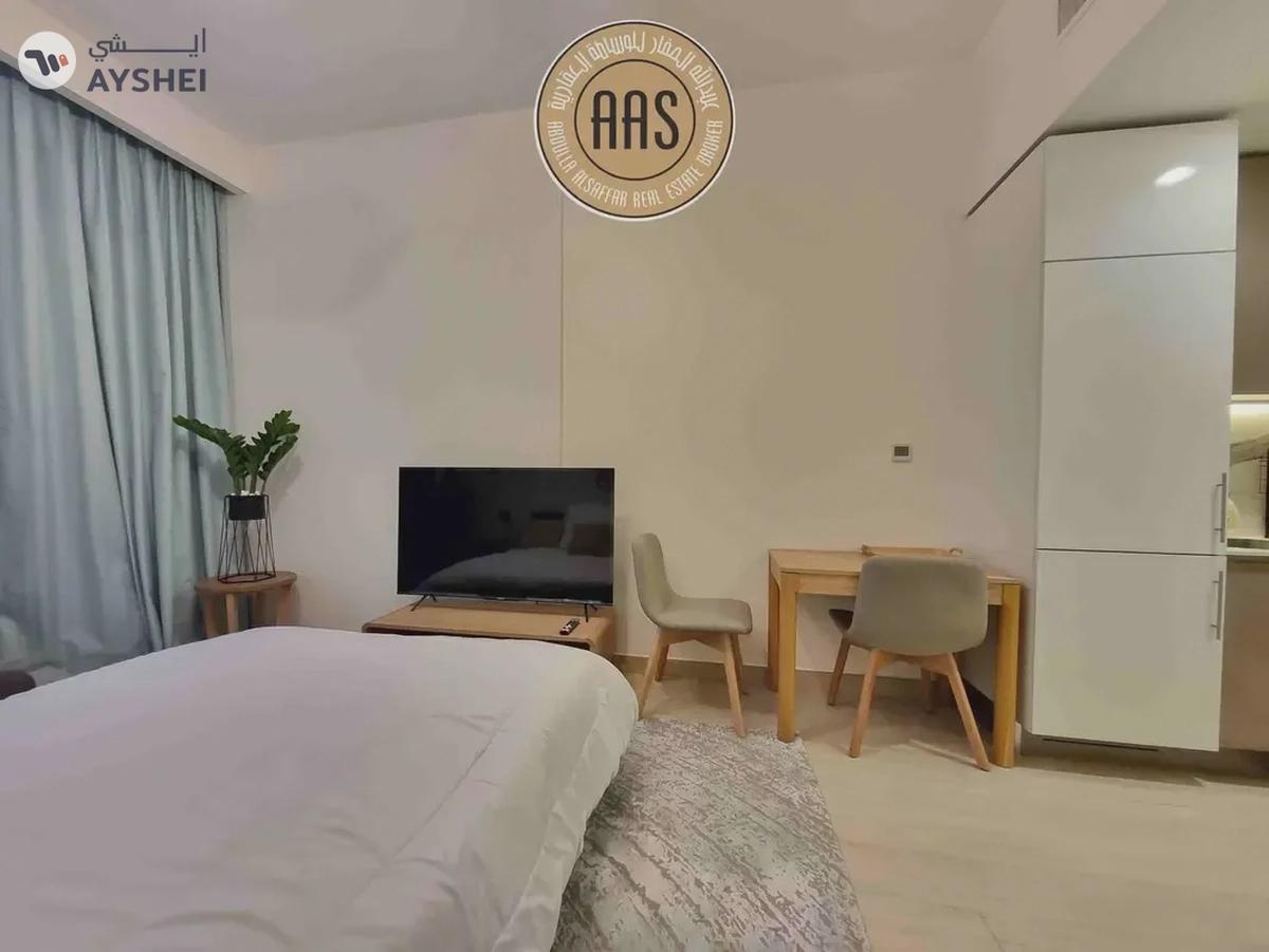 Further Negotiable | Chiller Free | Furnished | 04 Cheques Payment-4-4