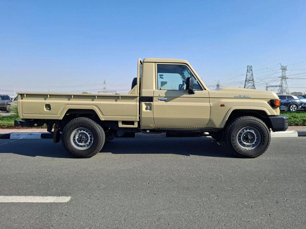 Toyota Land Cruiser Pick Up-8-8